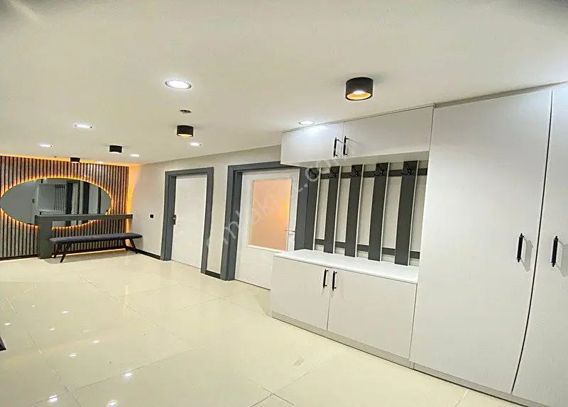 Ultra Lüx Site İçinde Yüksek Kira Garantili Satılık 3+1 Balkonlu - Görsel 27