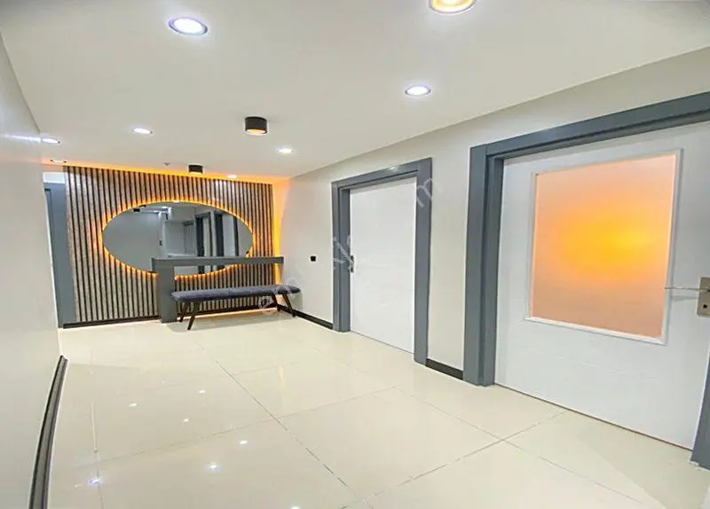 Ultra Lüx Site İçinde Yüksek Kira Garantili Satılık 3+1 Balkonlu - Görsel 32