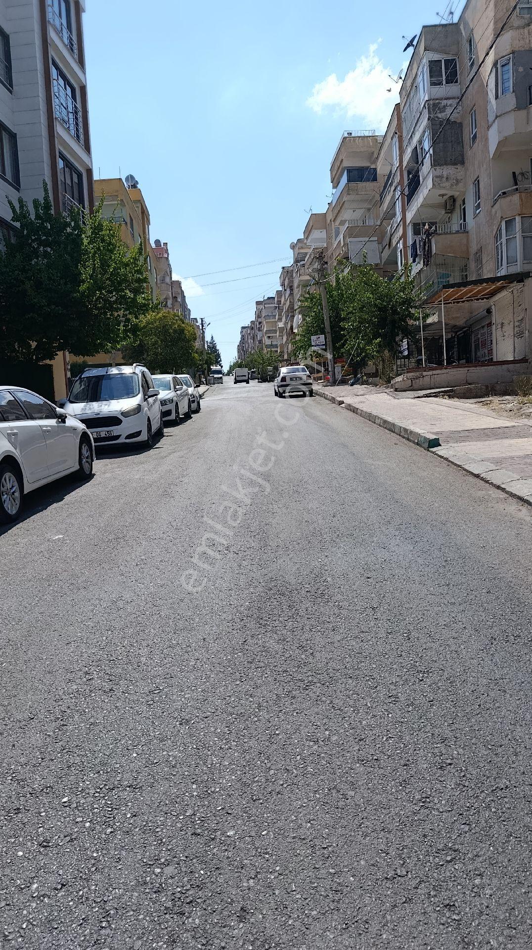 3 Oda Doğalgazlı 1 Kat Merkezi Konumda - Görsel 6
