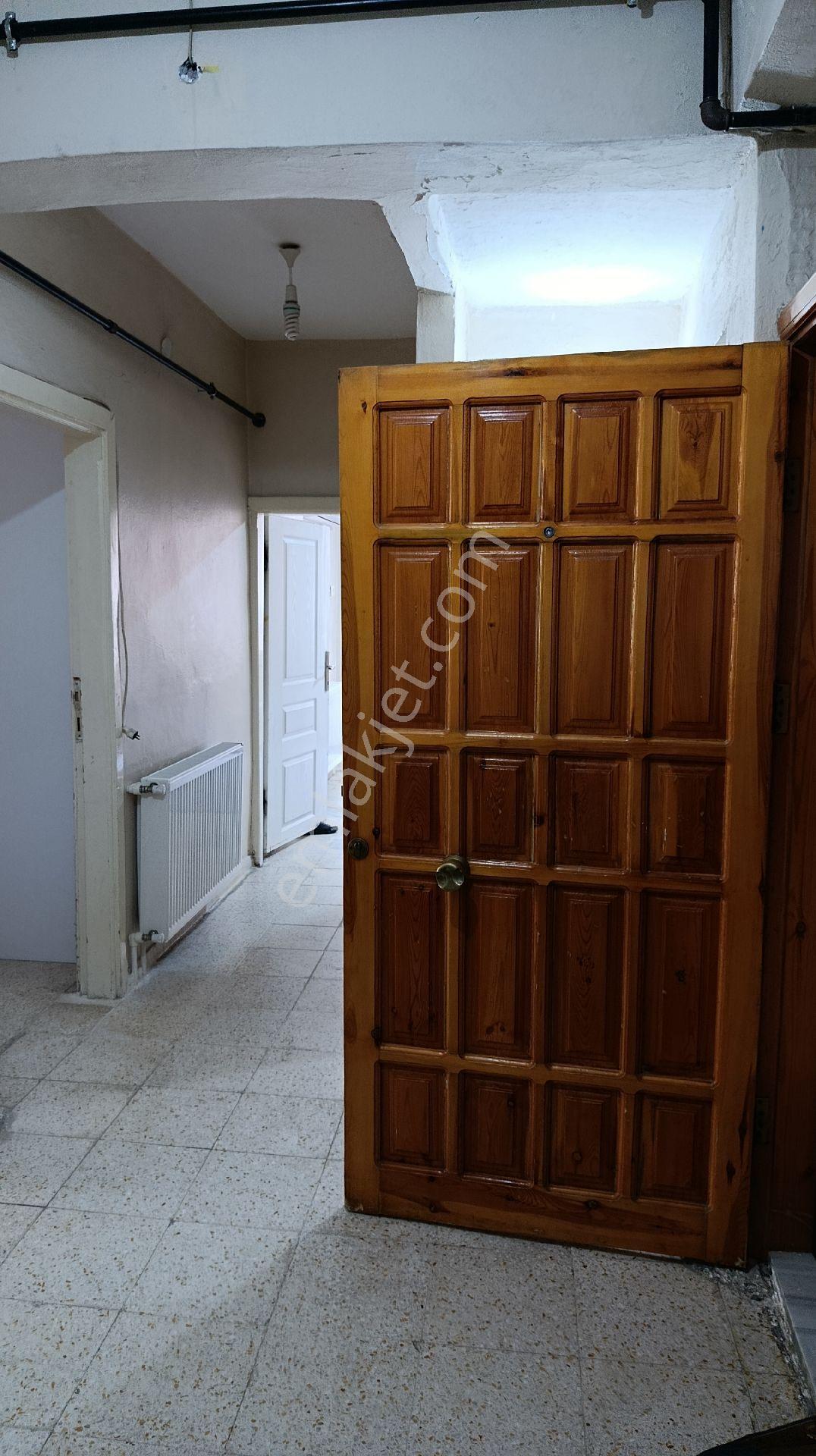 3 Oda Doğalgazlı 1 Kat Merkezi Konumda - Görsel 14