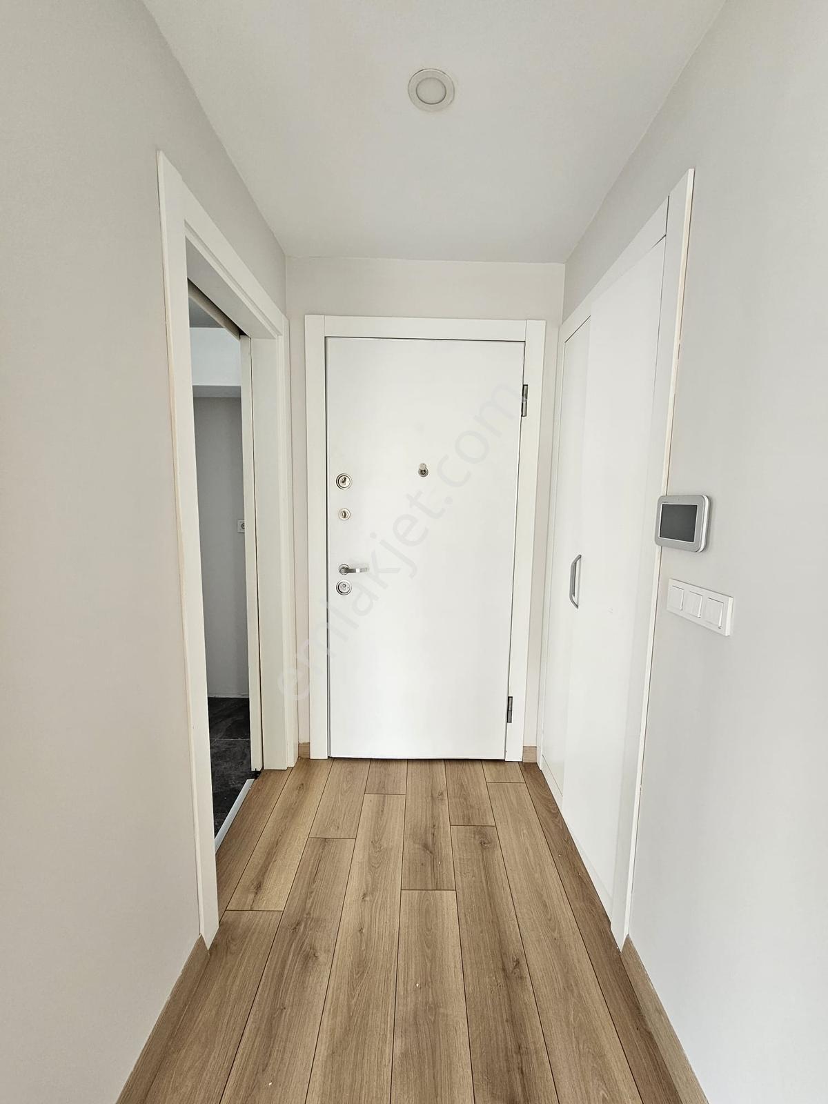 Altayçeşme Evinpark Sitesinde Kapalı Otoparklı Metro 2dk Boş 2+1 - Görsel 25