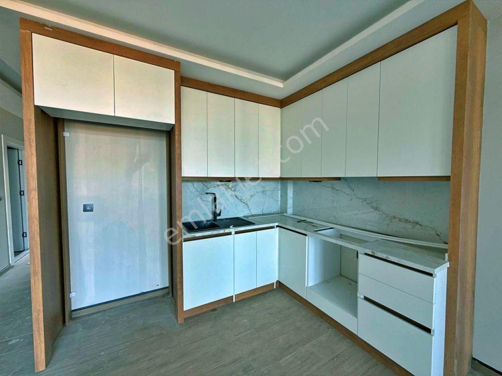Uytundan Gürede Lüks Site Panoramik Deniz Manzaralı Bahçeli 1+1 - Görsel 27