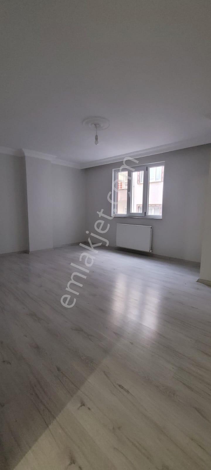 Eşref Dinçer Mahallesinde 3+1 Kiralık Daire - Görsel 8