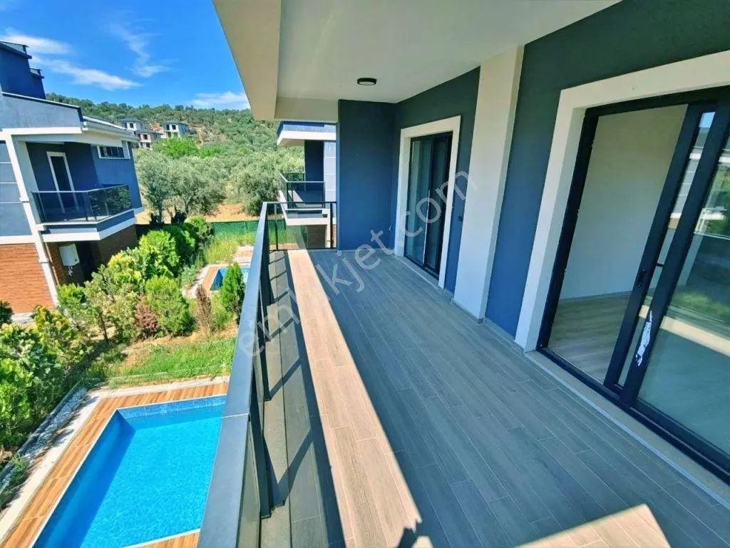 Uytundan Gürede Müstakil Havuzlu Ultra Lüks 5+1 Satılık Villa - Görsel 21