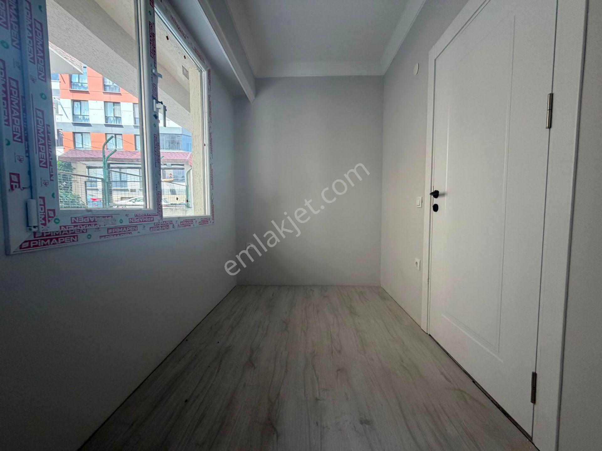 Bahçelievler'de Butik Sitede K.otoparklı Sıfır 2+1 Bahçe Katı - Görsel 8