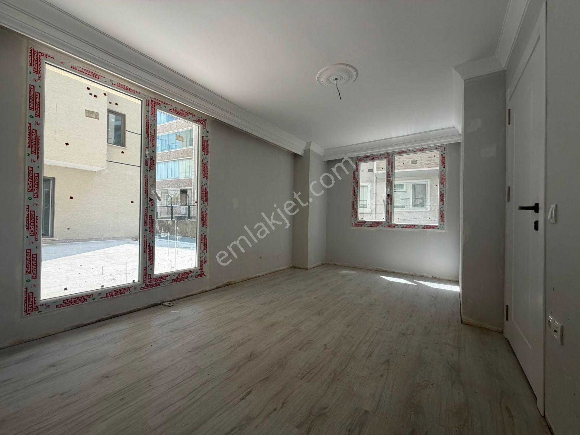 Bahçelievler'de Butik Sitede K.otoparklı Sıfır 2+1 Bahçe Katı - Görsel 15