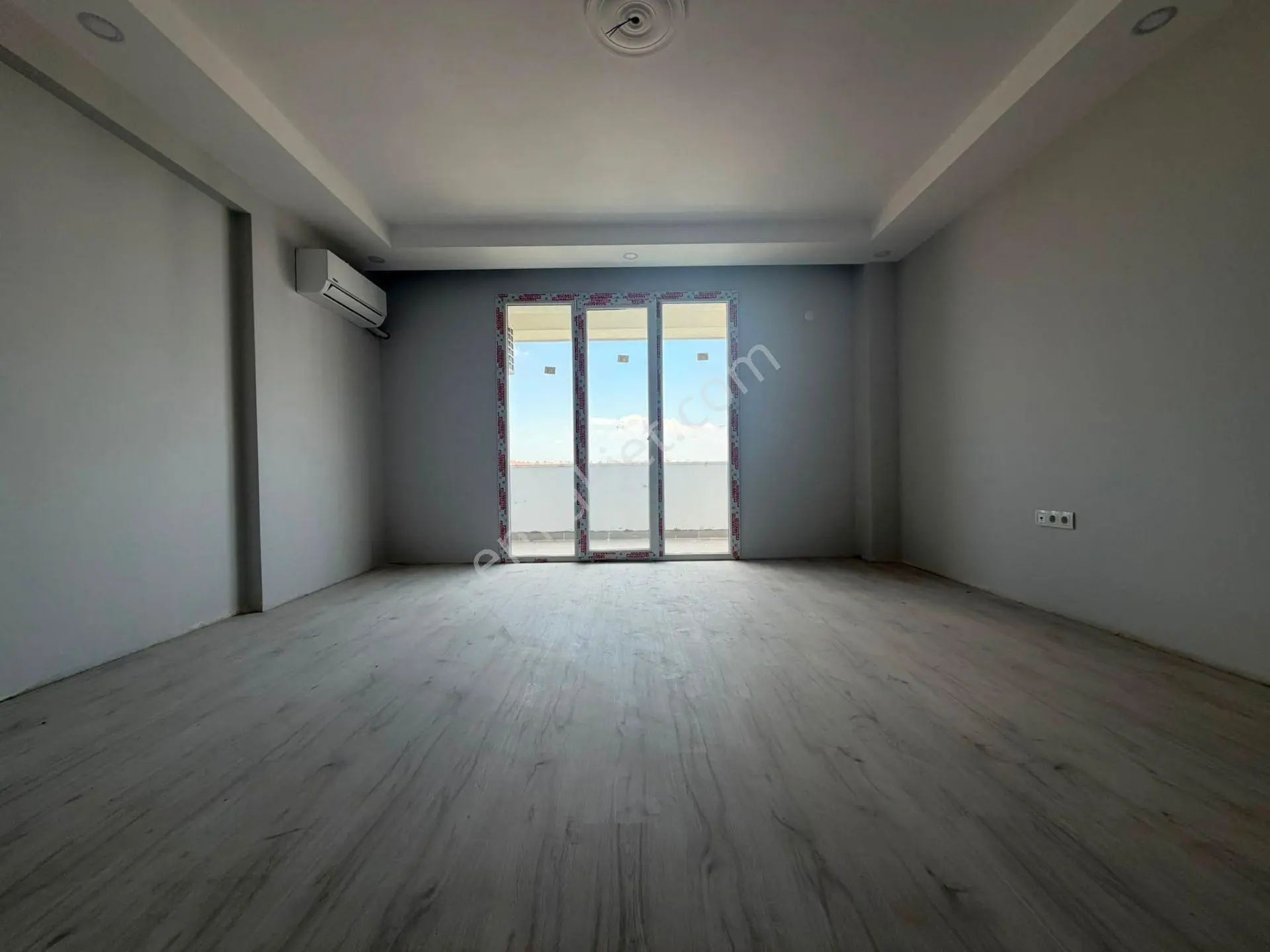 Bahçelievler'de Butik Sitede K.otoparklı Sıfır 2+1 Ara Kat - Görsel 4