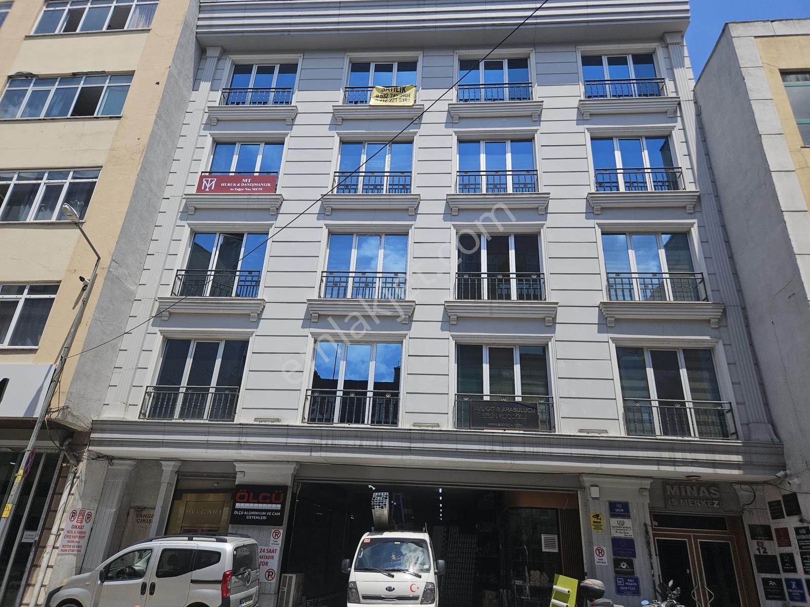 Kağıthane Hürriyet Mh Adliye Yanı Kiralık 1+0 45m2 Ofis İşyeri