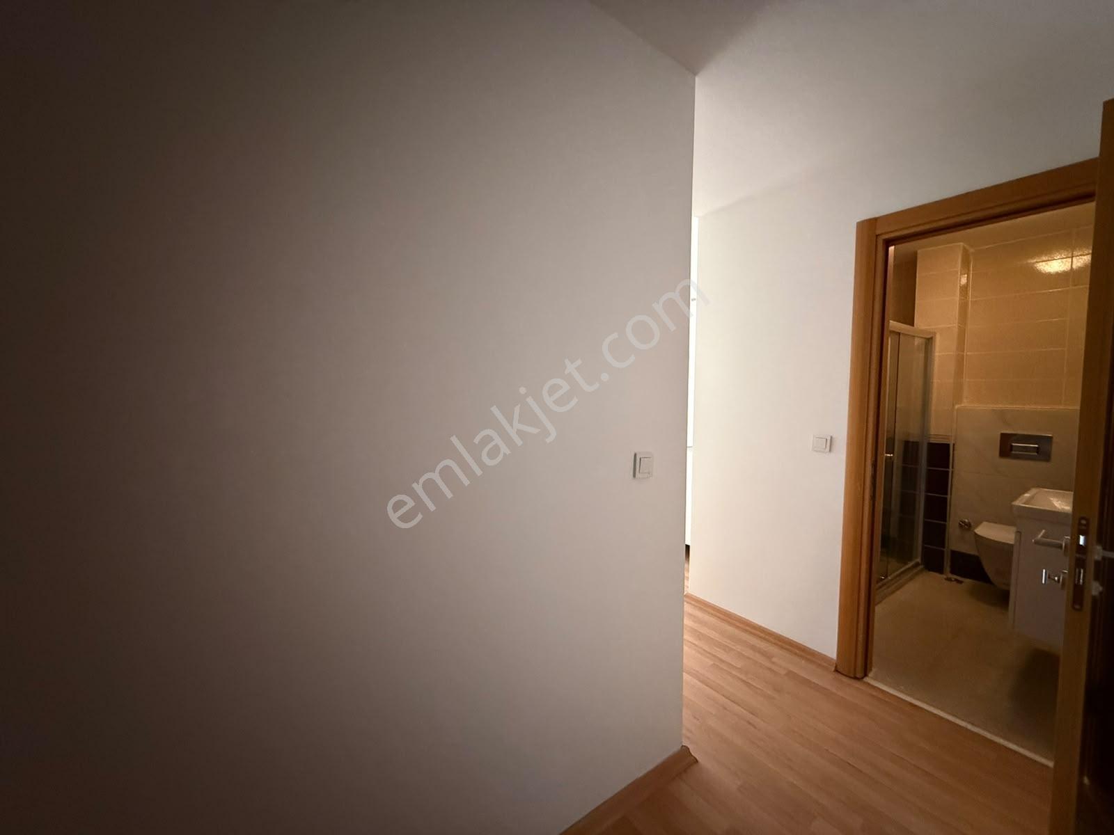 Kağıthane Hürriyet Mh Adliye Yanı Kiralık 1+0 45m2 Ofis İşyeri - Görsel 6