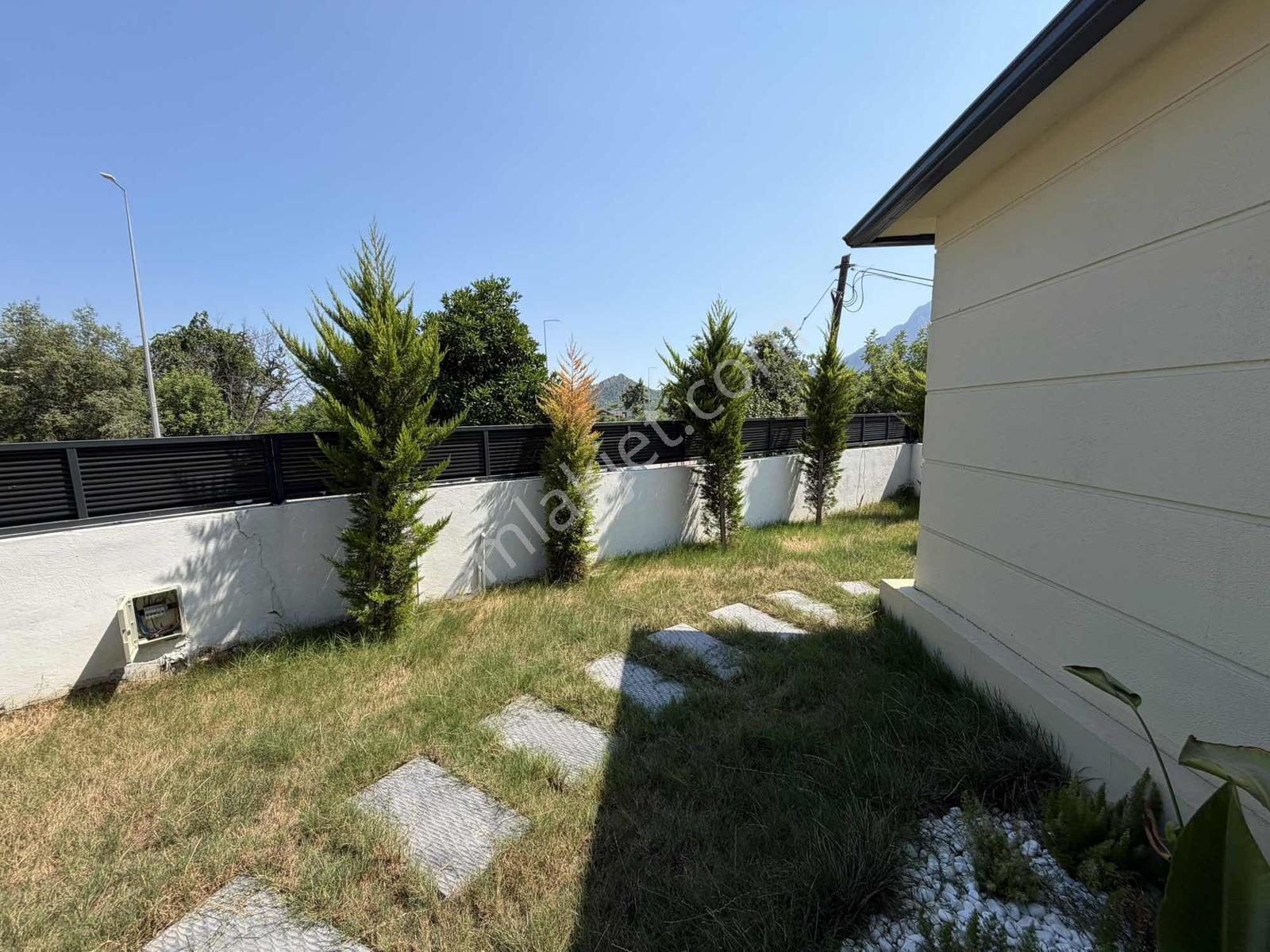 Göynük Mahallesinde 4+1 Müstakil Havuzlu Villa Can-iş Emlak - Görsel 32