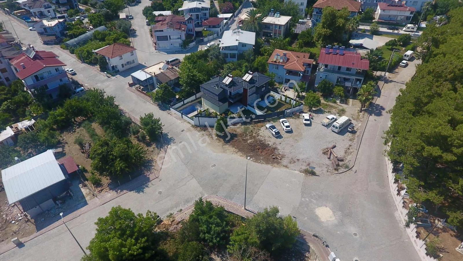 Göynük Mahallesinde 4+1 Müstakil Havuzlu Villa Can-iş Emlak - Görsel 9
