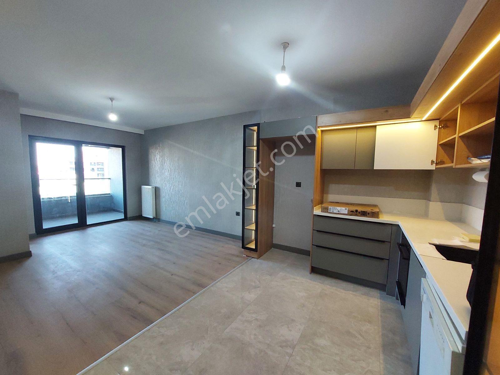 Metro Yanı Ap İst Port Terrace Manzaralı Kiralık 2+1 Daire - Görsel 10