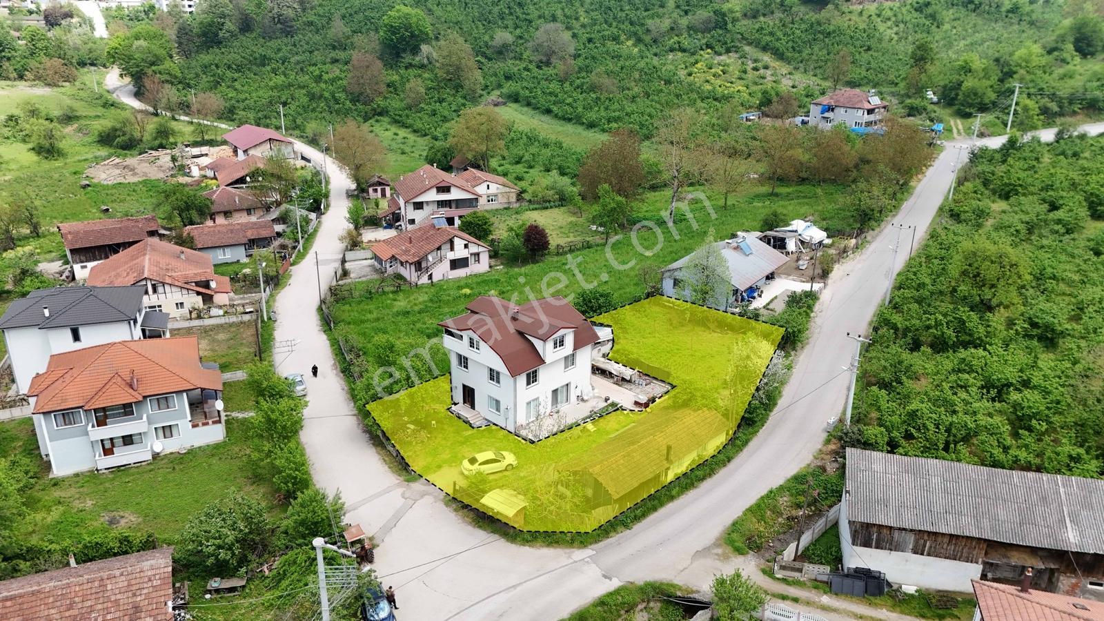 Ruşen Aydın Gyd'dan Kaynaşlı Şimşir Mh'de Satılık Arsa&dublex Ev - Görsel 3