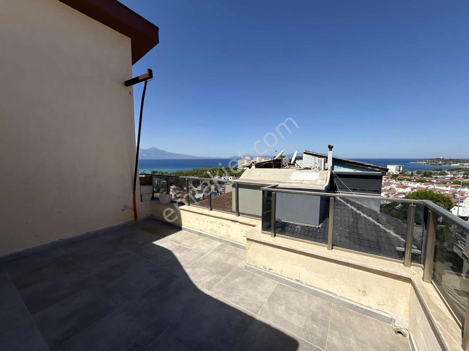 Entelköy Sitesi'nde Ön Sırada Deniz Manzaralı Satılık Villa - Görsel 30