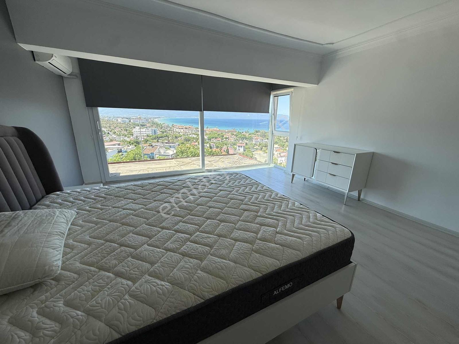 Entelköy Sitesi'nde Ön Sırada Deniz Manzaralı Satılık Villa - Görsel 25
