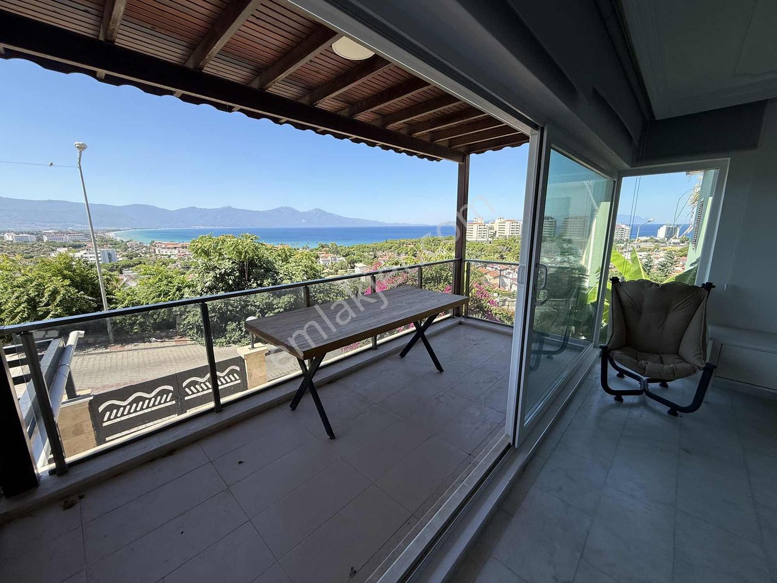 Entelköy Sitesi'nde Ön Sırada Deniz Manzaralı Satılık Villa - Görsel 32