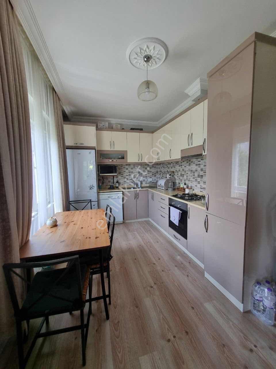 Göynükte Çift Tapulu Müstakil Villa Merkezde Can-iş Emlak - Görsel 29