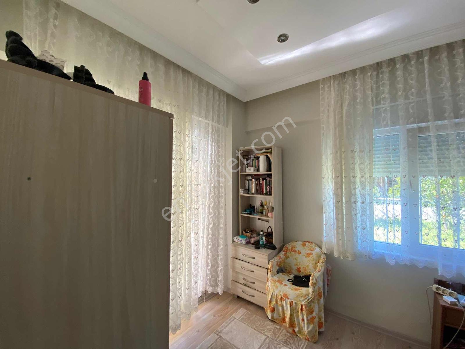 Göynükte Çift Tapulu Müstakil Villa Merkezde Can-iş Emlak - Görsel 28