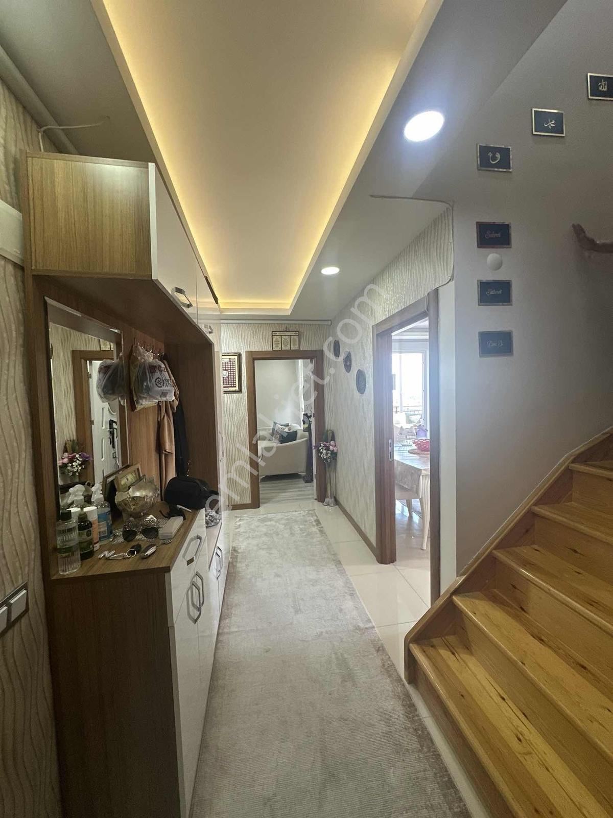 Şafak Mahallesi Site İçinde 4+1 Doğalgazlı Dublex - Görsel 13