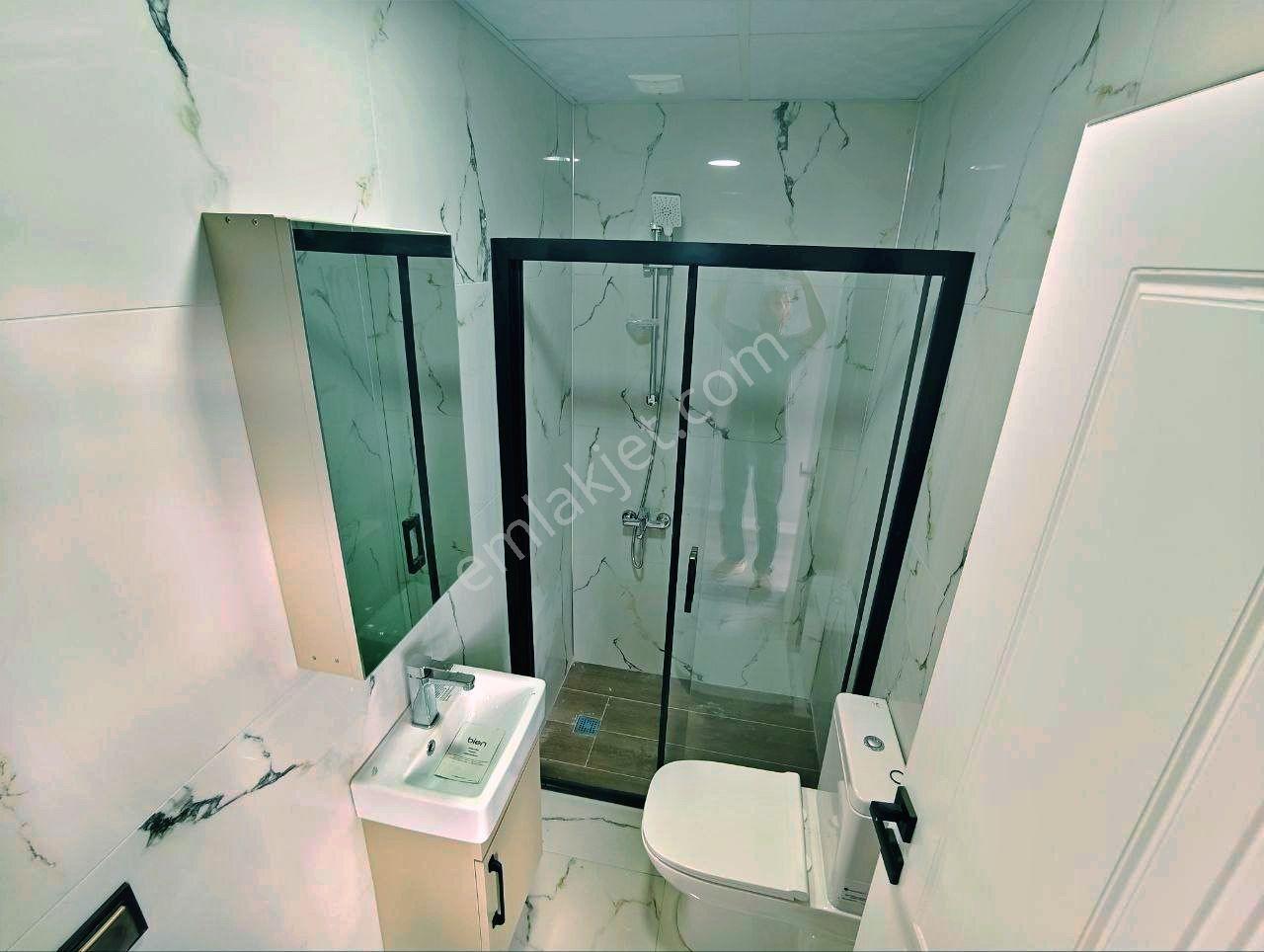 Uytundan Zeytinli'de Doğa Manzaralı Otoparklı 3+1 Lüks Villa - Görsel 21