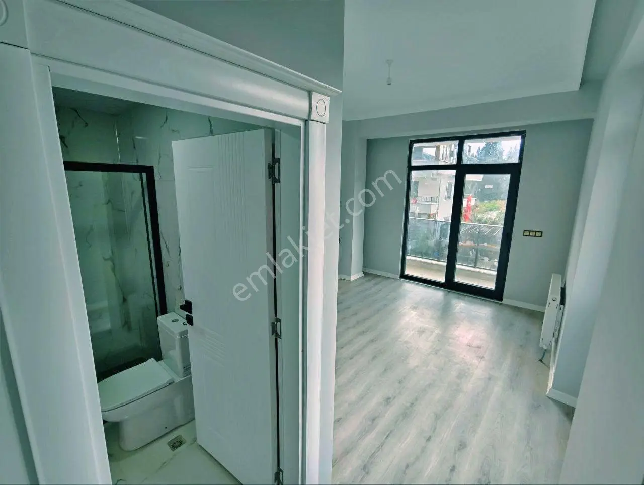 Uytundan Zeytinli'de Doğa Manzaralı Otoparklı 3+1 Lüks Villa - Görsel 23