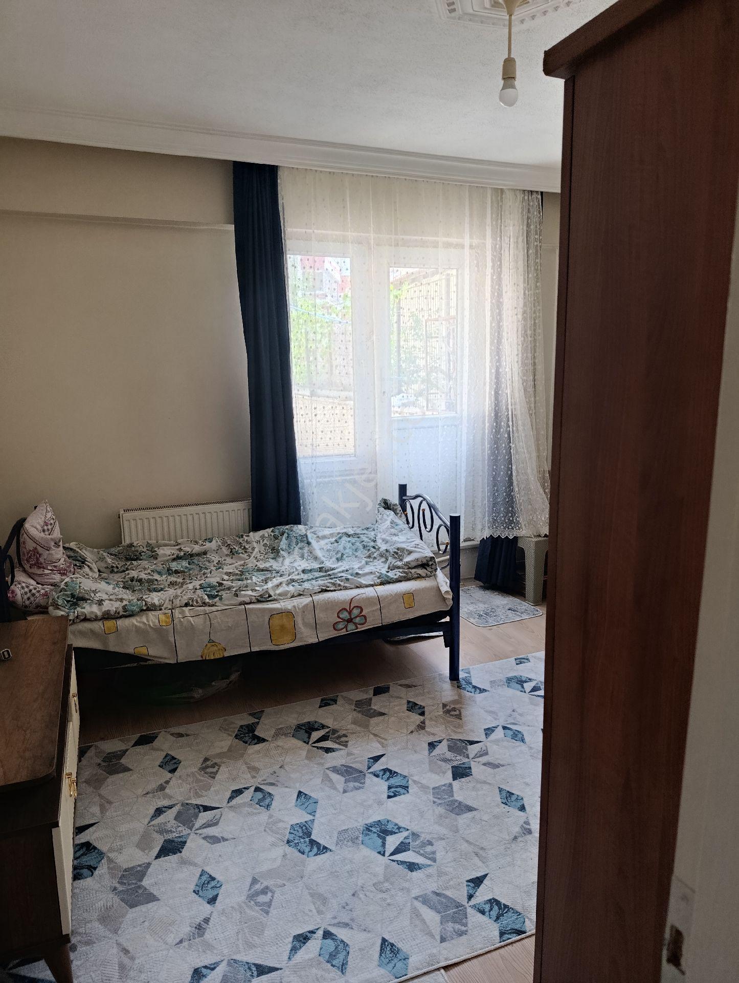 Çorlu Cemaliye Mahallesinde Kapalı Garajlı Geniş Giriş Kat Daire - Görsel 12