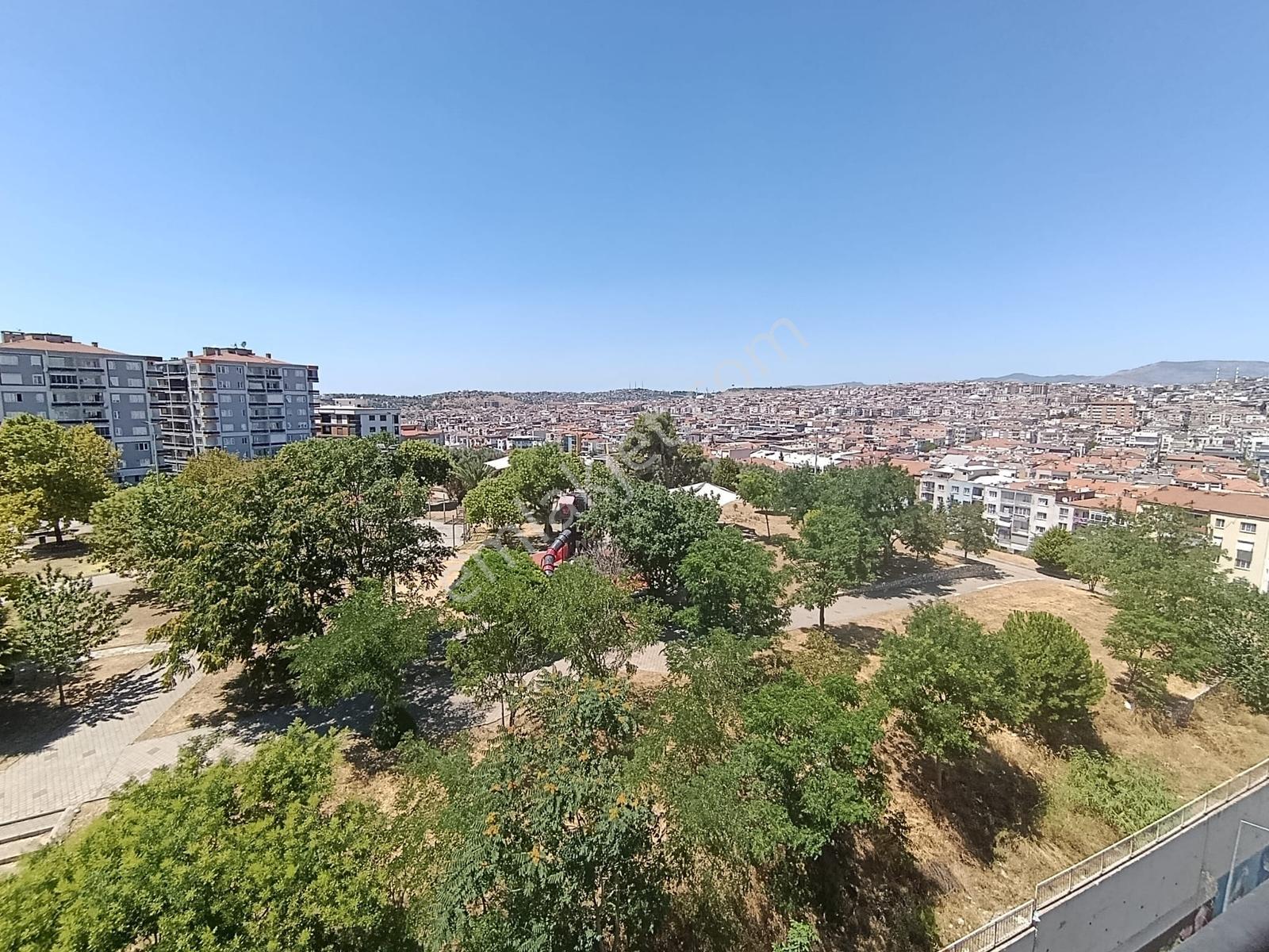 Buca Seyfi Demirsoy Hastanesi Yakını 3+1 Doğalgazlı Kiralık - Görsel 25