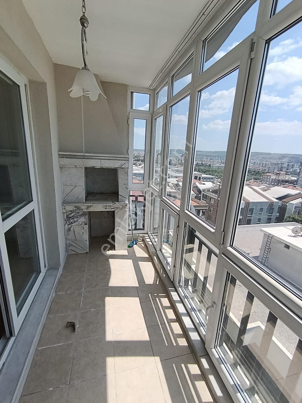 Buca Seyfi Demirsoy Hastanesi Yakını 3+1 Doğalgazlı Kiralık - Görsel 19
