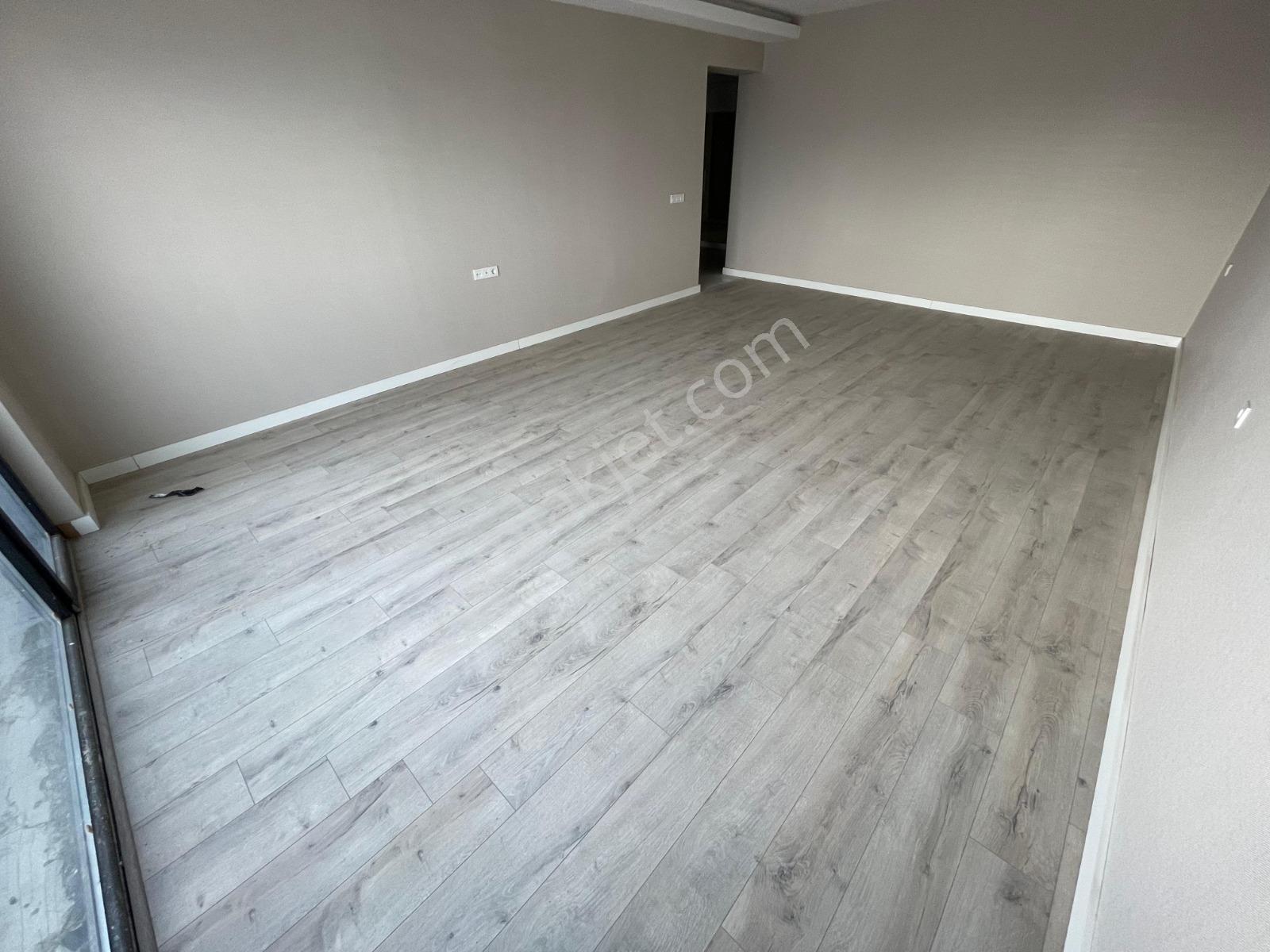 Yuvaköy Mah. Norm Tower'da Full Yapılı 4+1 Kiralık Daire - Görsel 23