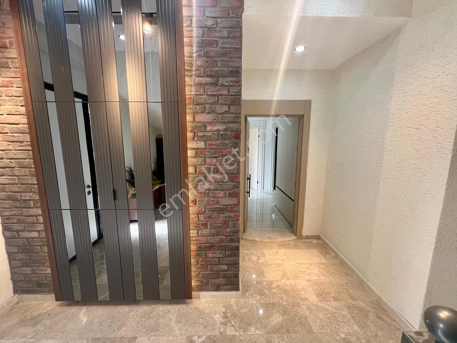 Akçay Aras Emlaktan Gürede Bahçe Kullanımlı 1+1 Ve 2+1 Daireler - Görsel 11