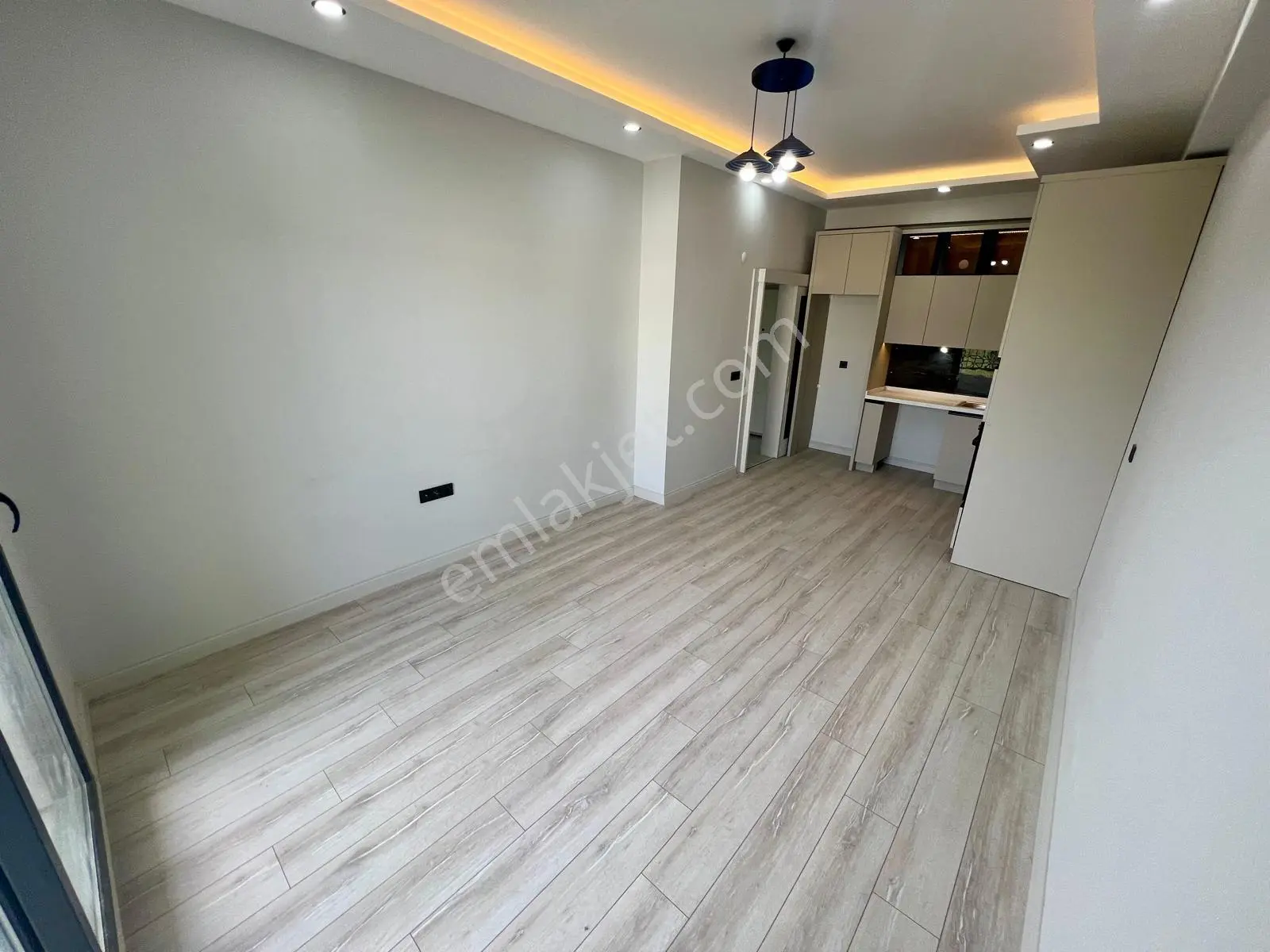 Akçay Aras Emlaktan Gürede Bahçe Kullanımlı 1+1 Ve 2+1 Daireler - Görsel 18