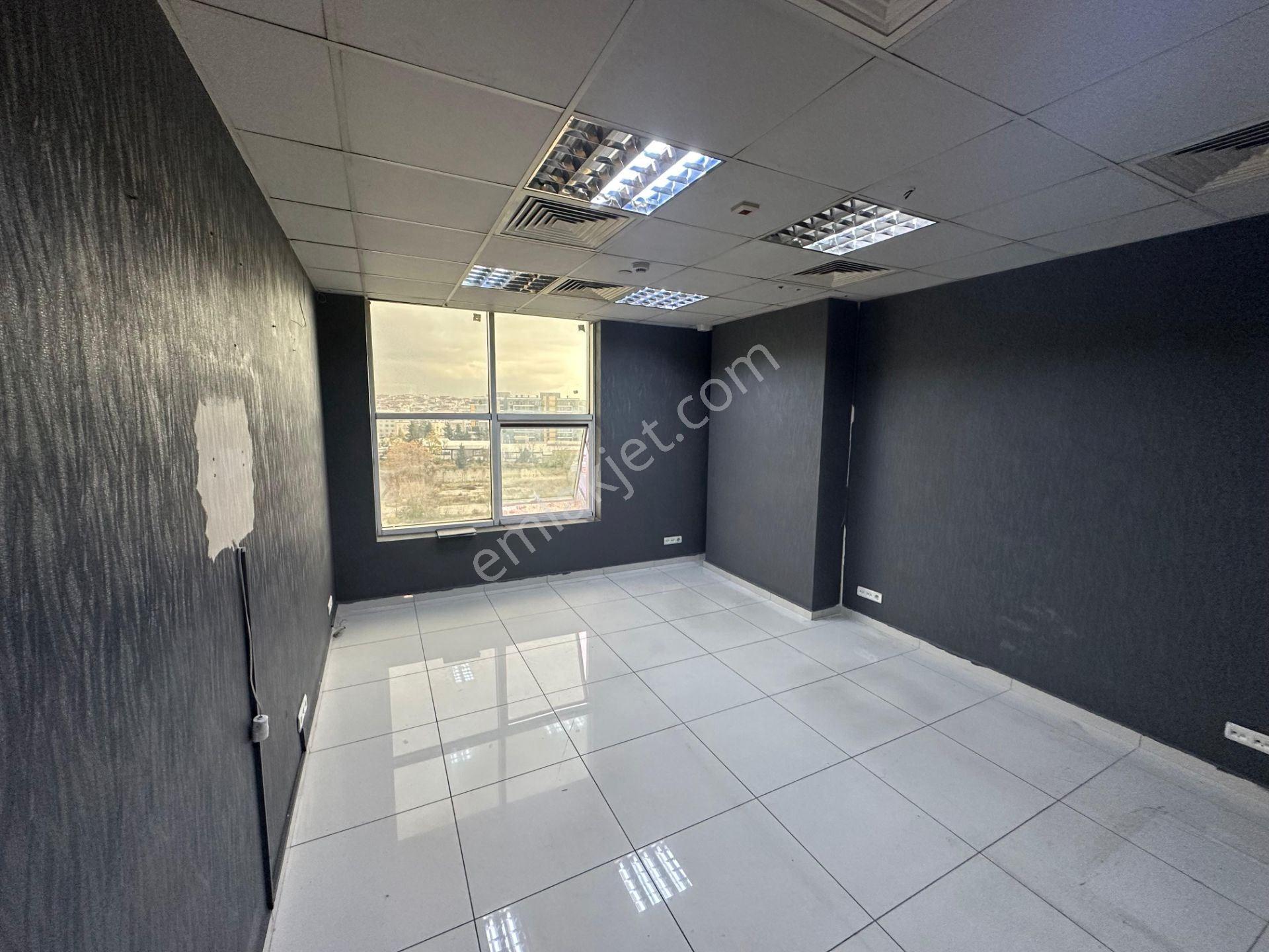 İstanbul Vizyonpark Ofis Plazalarında Kiralık Plaza Katı Ofisi 30 M2 - Görsel 24