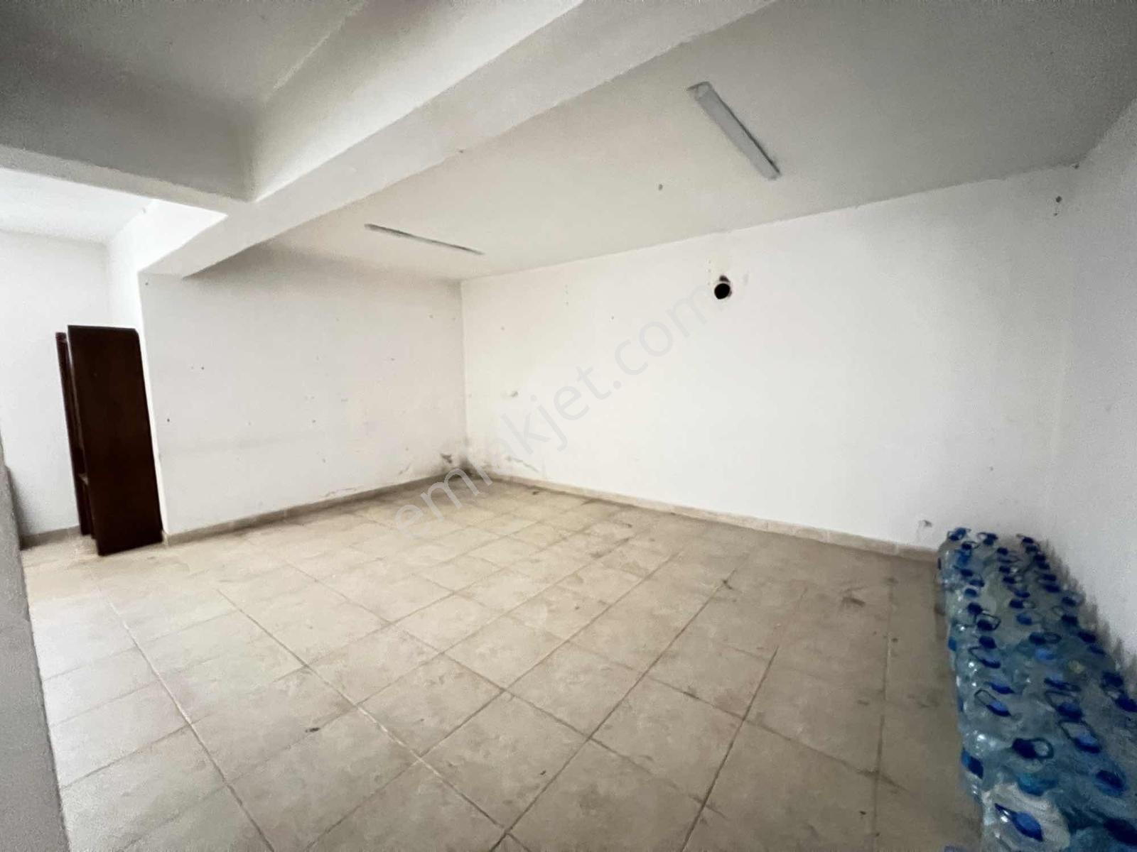 Beşevler Güneş Cd Üstü Kiralık 120 M2 Dükkan - Görsel 2