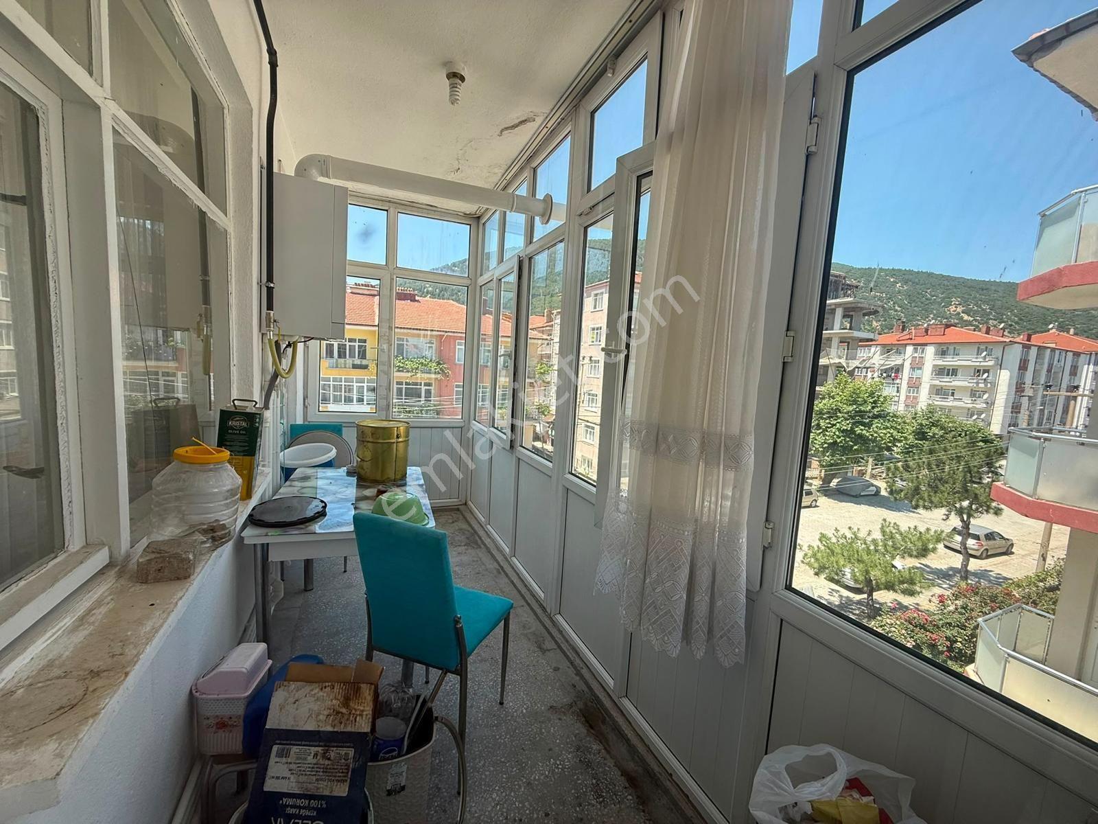 Akçay Emlak'tan Akşehir Altunkalem Mahallesi Altunpark Civarında Bakımlı Ara Kat Satılık 3+1 Daire - Görsel 33