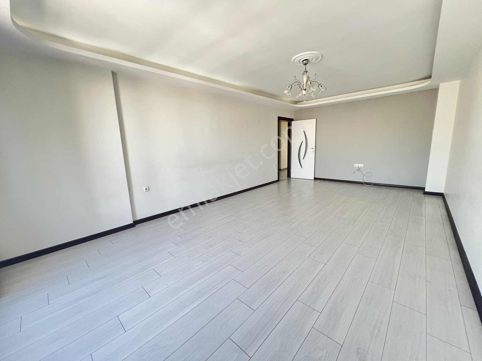 Çalı Cumhurıyet Cd Üstü Geniş 4+1 Kiralık Daire - Görsel 16