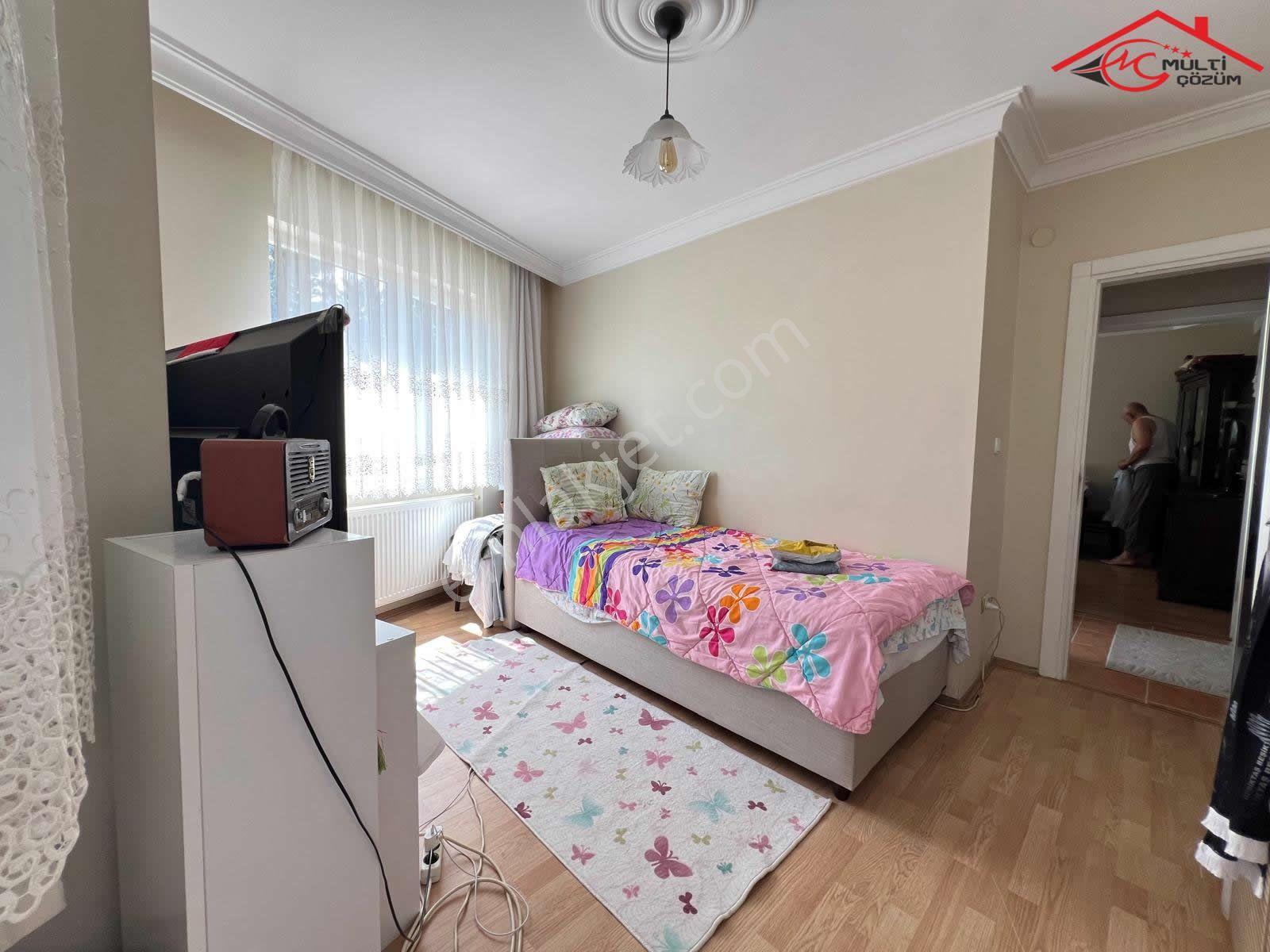 Kocasinan Merkez Mahallesinde Satılık 3+1 Ara Kat Daire Asansörlü Güney Cephe - Görsel 12