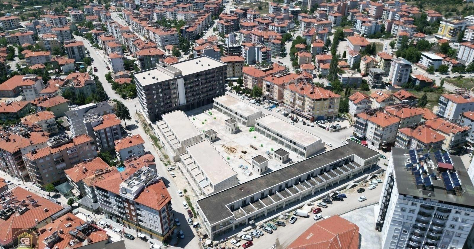 Baloğlu Gayrimenkul'den Merkezde Sıfır Satılık Dükkanlar - Görsel 8