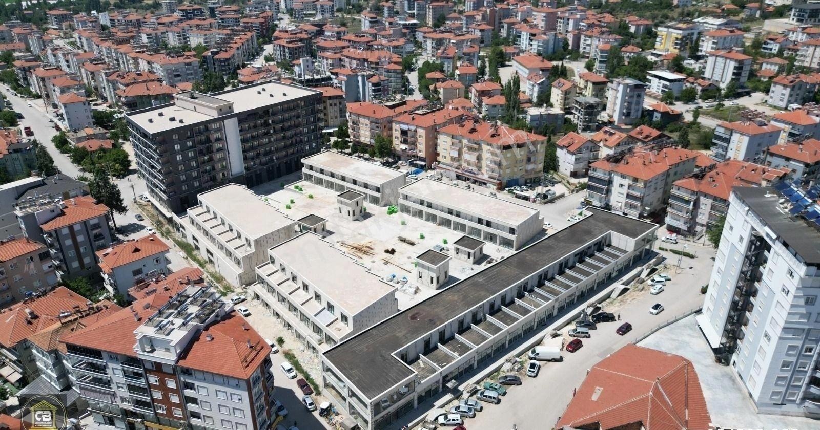 Baloğlu Gayrimenkul'den Merkezde Sıfır Satılık Dükkanlar - Görsel 11