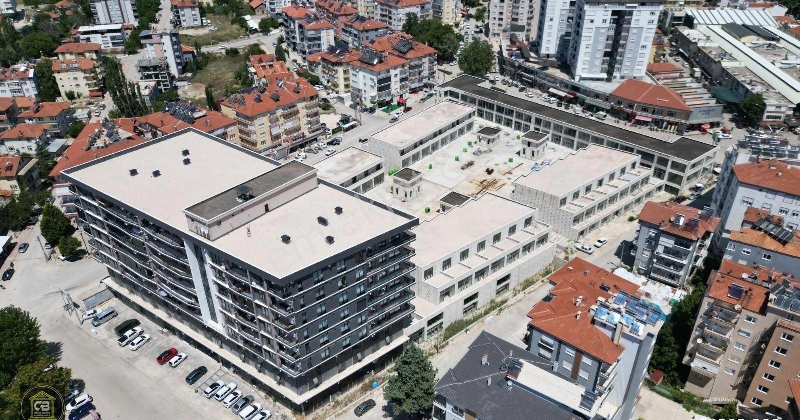 Baloğlu Gayrimenkul'den Merkezde Sıfır Satılık Dükkanlar - Görsel 13