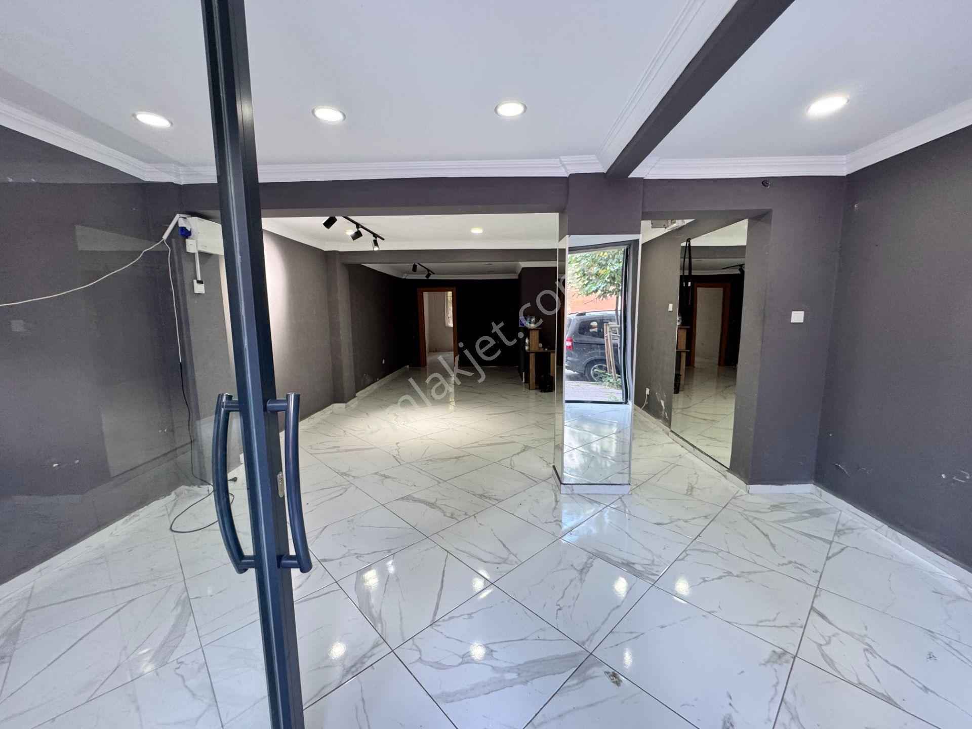 Fındıkzade Cad Üzerinde Kiralık İskanlı Dükkan Katta Tek / 120m2 - Görsel 2