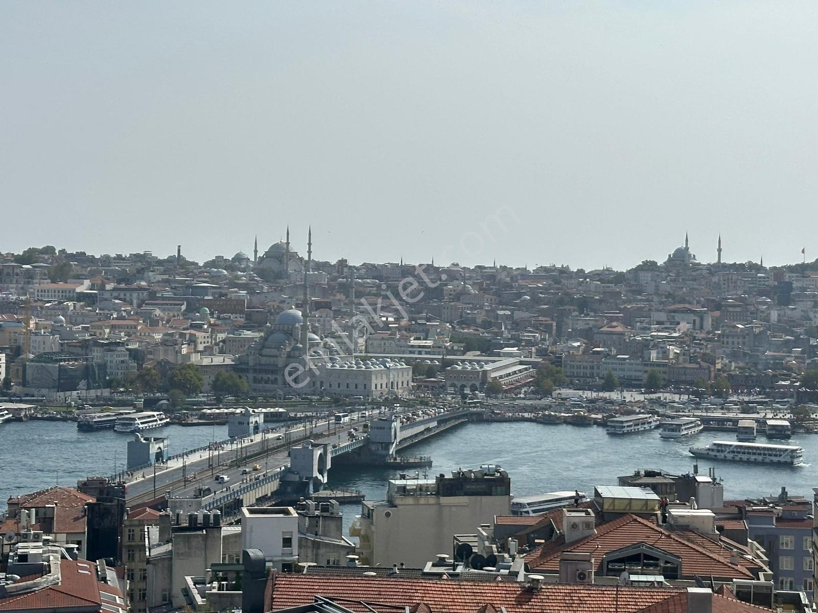Galata Kuledibinde Eşsiz Manzaralı 1+1 Kiralık - Görsel 17