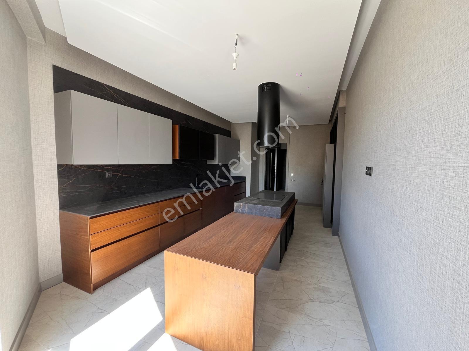 Çankaya Oran Natura Vadi Sitesi A1 Blok Satılık 4+1 Lüks Daire - Görsel 18