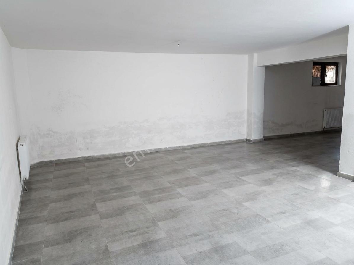 Remax Area'dan Özlüce Öğretmen Sokağında 128 M² Kiralık Dükkan - Görsel 21