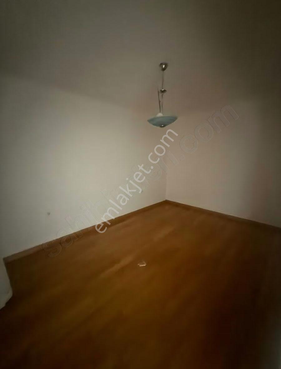 Beylıkduzu Kıralık 1+1 Metrobuse Yakın Klımalı 82m2 - 30.000 - Görsel 8