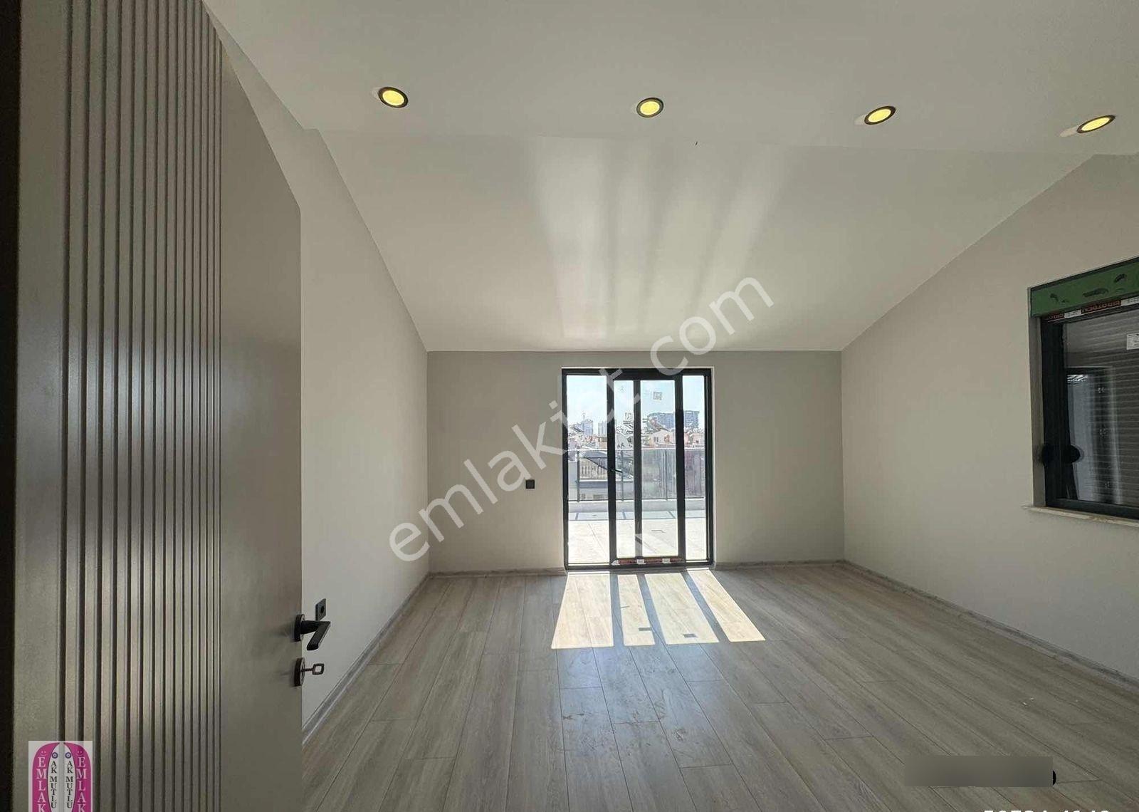 A K Mutludan Kuzeyyakada Sıfır 6+1 Dubleks Daire 2 Daire Konsept - Görsel 17