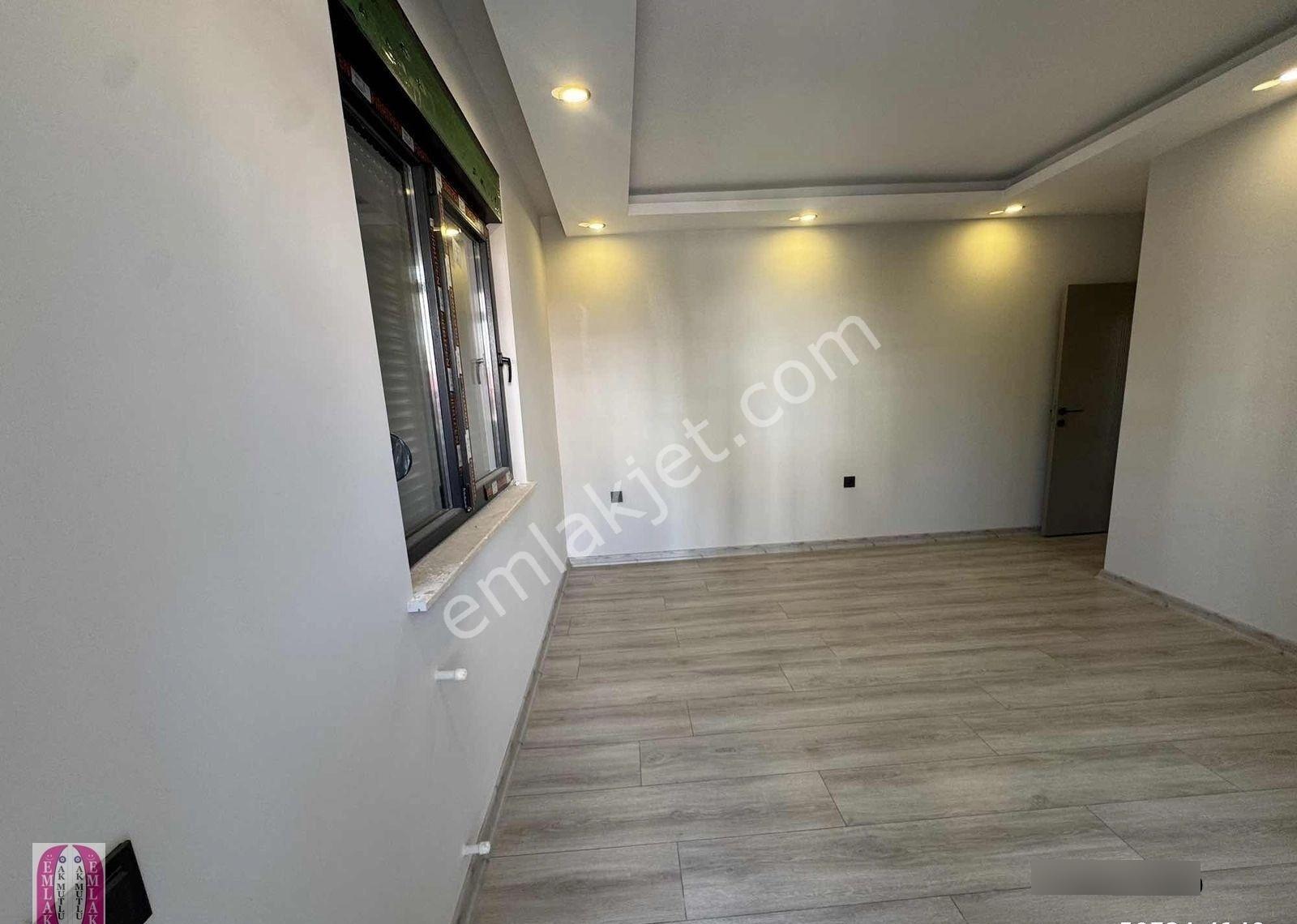 A K Mutludan Kuzeyyakada Sıfır 6+1 Dubleks Daire 2 Daire Konsept - Görsel 9