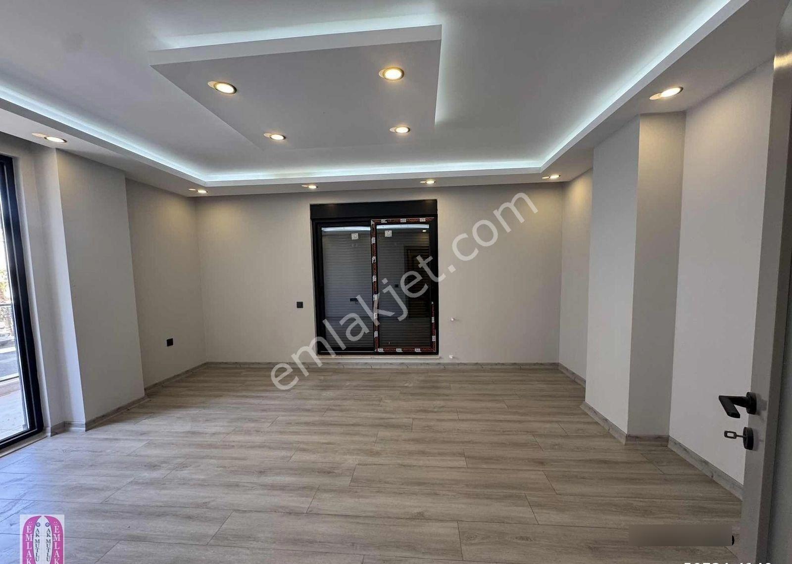 A K Mutludan Kuzeyyakada Sıfır 6+1 Dubleks Daire 2 Daire Konsept - Görsel 6