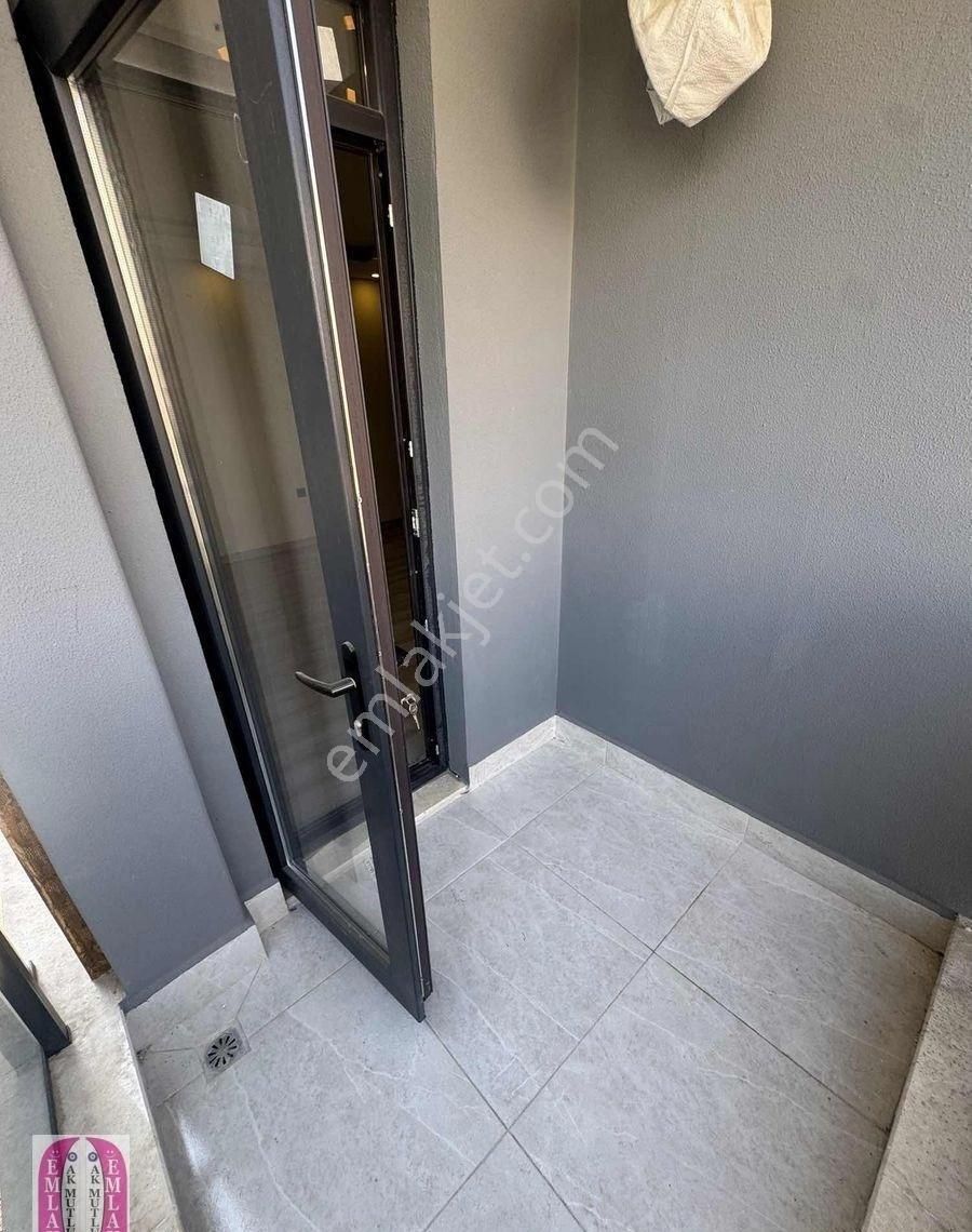 A K Mutludan Kuzeyyakada Sıfır 6+1 Dubleks Daire 2 Daire Konsept - Görsel 7