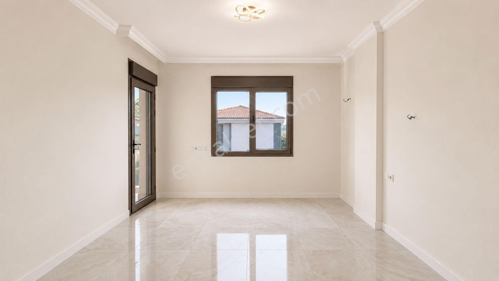 No:10 Gayrimenkul’den Ayvalık Sefa Çamlık'ta 310m² Arsa İçinde Denize 800m 3+1müstakil Dubleks Villa - Görsel 24