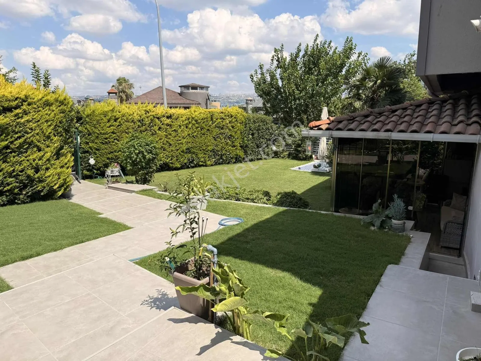 Mimaroba'da Havuzlu Site İçinde Geniş Ve Lüks Satılık 5+2 Villa - Görsel 4